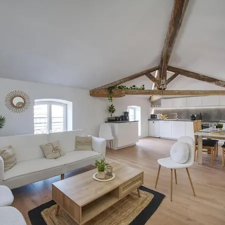 Superbe Appartement, Hypercentre, 4chambres. Διαμέρισμα *