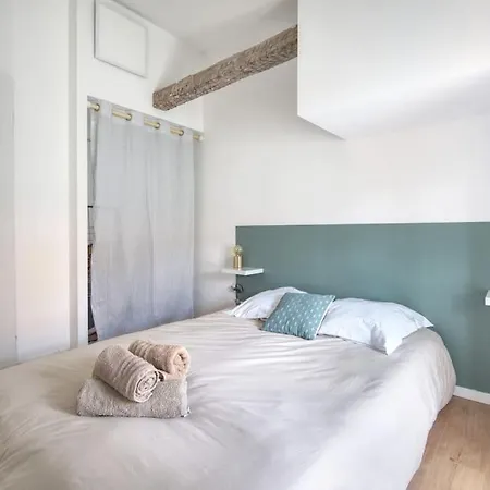 Superbe Appartement, Hypercentre, 4chambres. Διαμέρισμα *