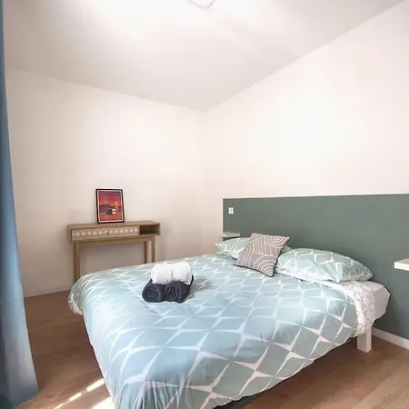 Superbe Appartement, Hypercentre, 4chambres. Lejlighed Béziers