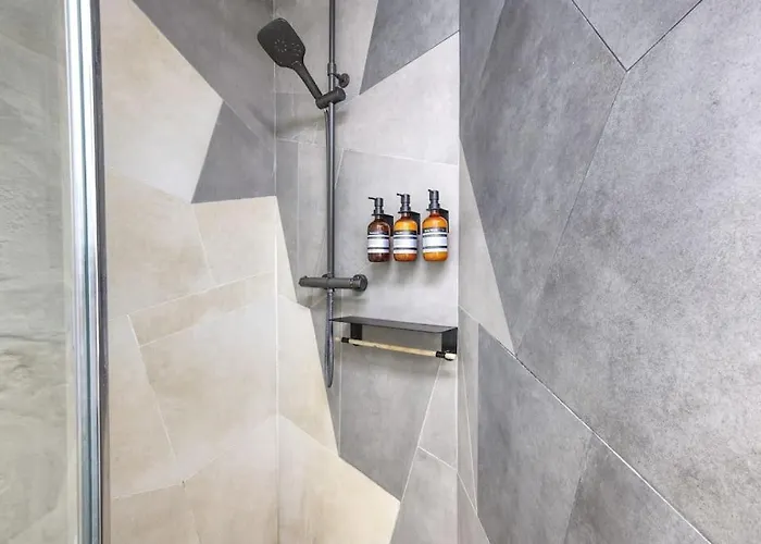 Διαμέρισμα Superbe Appartement, Hypercentre, 4chambres. *